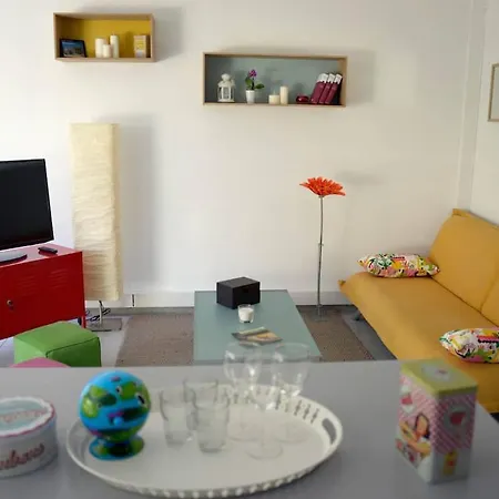 Apartmán F3 Climatise-terrasse 30 M2- Parking-antigone